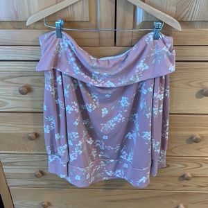 Off the shoulder long sleeve floral shirt
